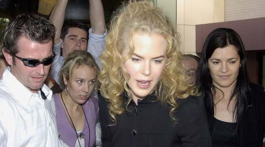 Nicole Kidman visits children's hospital