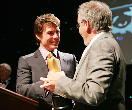 Tom Cruise pleasantly surprises Spielberg