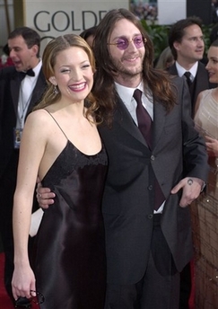 Kate Hudson and rocker-husband Chris Robinson separate