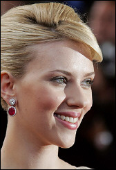Scarlett Johansson loves little England