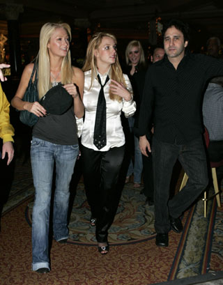 Britney Spears parties on in Las Vegas