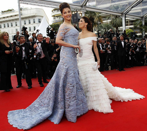 Eva Longoria Parker arrives for opening ceremony of 63rd Cannes Film Festival