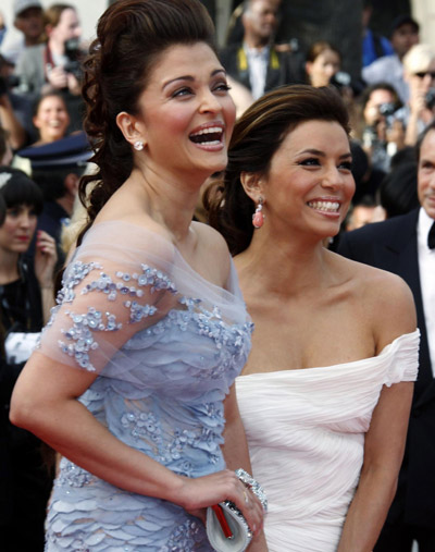 Eva Longoria Parker arrives for opening ceremony of 63rd Cannes Film Festival