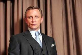 Daniel Craig tops 'Best Celeb Bodies' poll