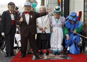 Munchkins get a star on Walk of Fame