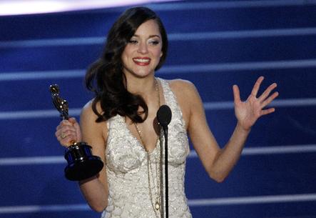 Marion Cotillard wins Oscar for best actress