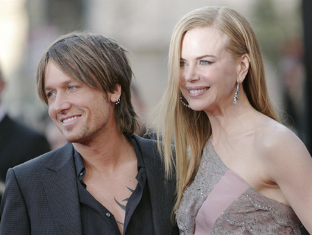 Keith Urban and Nicole Kidman arrive at 2009 American Music Awards