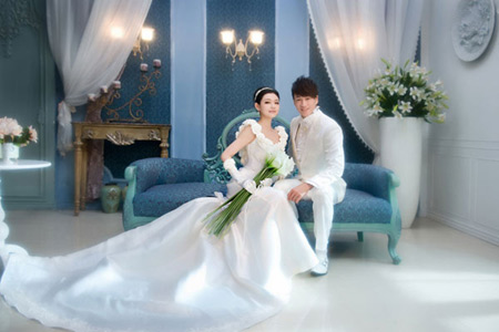 Barbie Hsu & Peter Ho's 'wedding' photo shoot