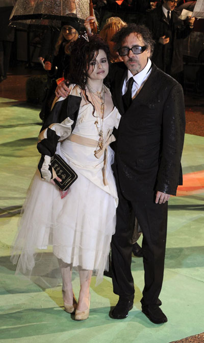 Hathaway, Johnny Depp attend Royal World Premiere of 
