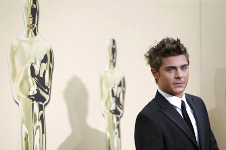 Zac Efron arrives at the 82nd Academy Awards