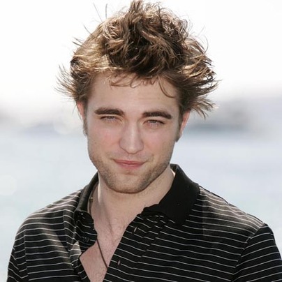 Paranoid Robert Pattinson