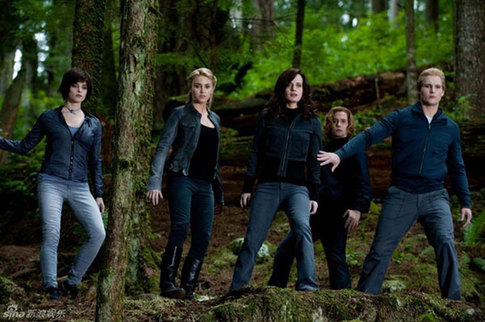 New 'The Twilight Saga: Eclipse' pictures released