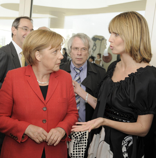 Heidi Klum meets German Chancellor Angela Merkel in L.A.