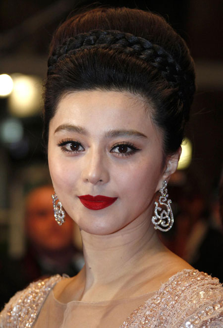 Dazzling beauty Fan Bingbing at screening of 