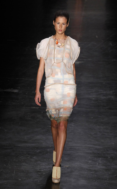 Gisele Bundchen present creation at Sao Paulo Fashion Week