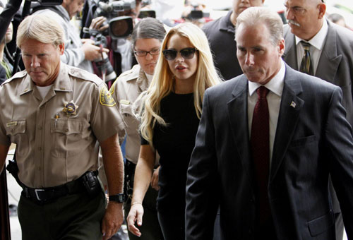 Distraught Lindsay Lohan sentenced to 90 days jail