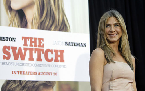 Jennifer Aniston attends premiere of 'The Switch' in Hollywood