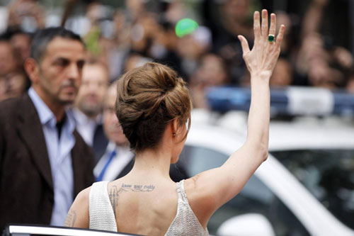 Angelina Jolie attends the premiere of 'Salt' in Paris