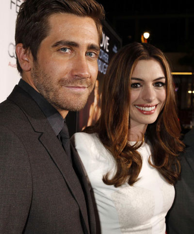 Jake Gyllenhaal and Anne Hathaway at the world premiere of film 'Love and Other Drugs'
