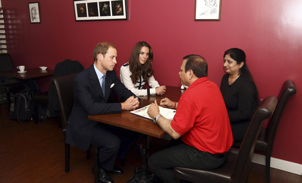 William and Catherine visit Summerfield Community Centre