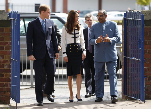 William and Catherine visit Summerfield Community Centre