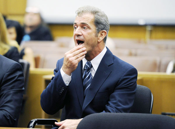 Mel Gibson settles for $750,000 with Grigorieva