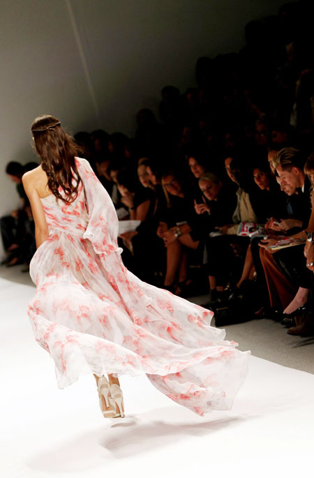 Tadashi Shoji Spring/Summer 2012 collection