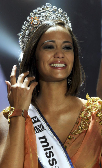 Buchschacher crowned Miss Switzerland
