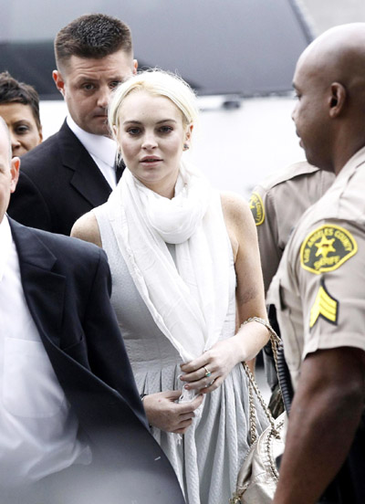 Lindsay Lohan attends hearing in LA