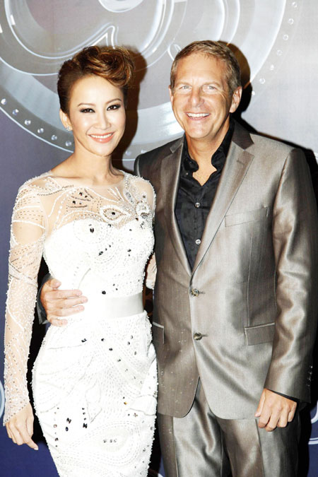 Coco Lee holds big wedding ceremony