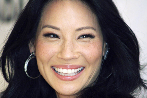 Lucy Liu taps into art world