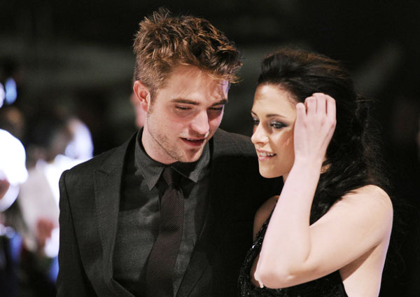 'The Twilight Saga: Breaking Dawn' premieres in London