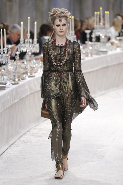 Metiers D'Art Show for Chanel