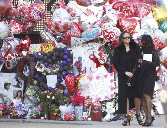 Funeral for Whitney Houston at New Hope Baptist Church in Newark