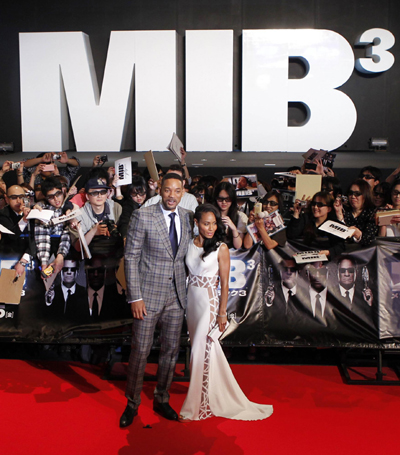 'Men in Black III' arrives in Japan