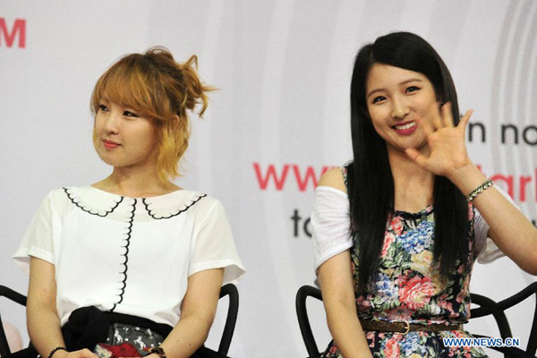 S. Korean pop group 4Minute meet fans in Singapore