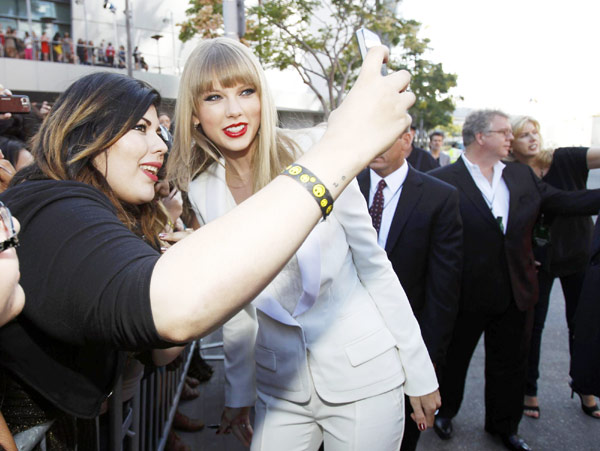 Stars arrives for MTV Video Music Awards