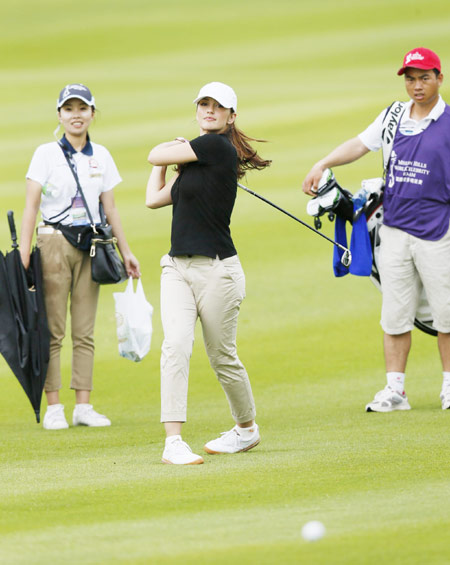 World Celebrity Pro-Am golf tournament held in Haikou