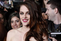 'Twilight' shines in third box office win over Bond