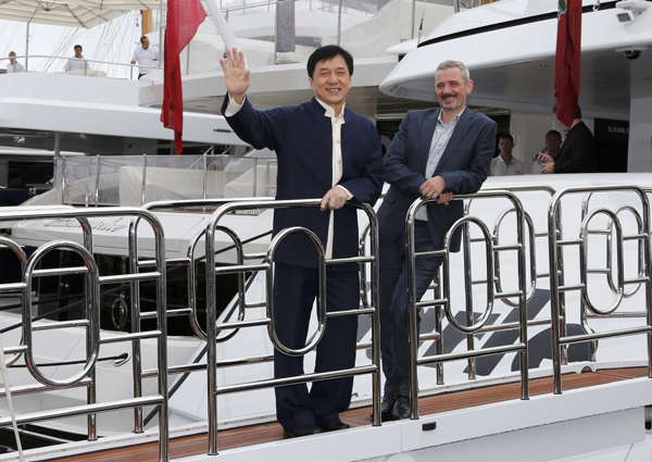 Jackie Chan promotes 'Skiptrace' in Cannes