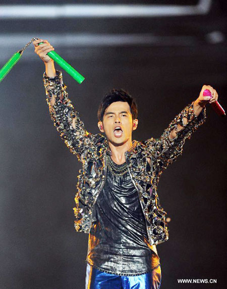 Jay Chou holds concert in Wuhan