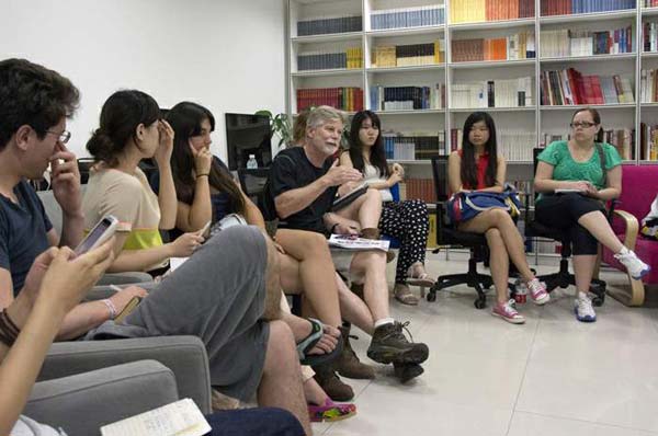 Academy gives student filmmakers a taste of China
