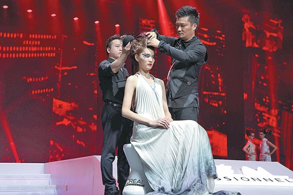 Chinese breaking old color barriers with hair dye