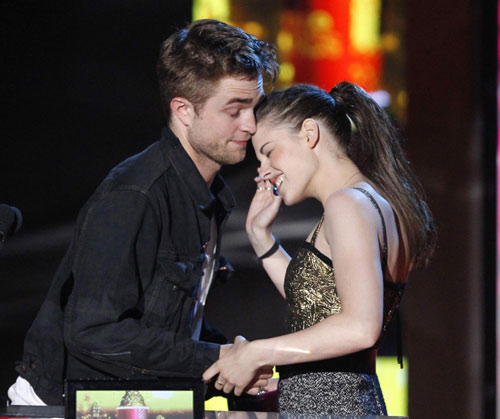 Robert Pattinson at 2010 MTV Movie Awards