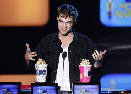 Robert Pattinson at 2010 MTV Movie Awards