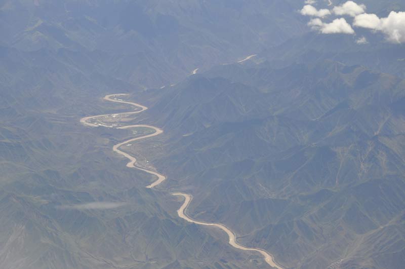 Flight to Lhasa with China Daily reporter