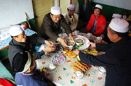 People celebrate Eid al-Fitr in China