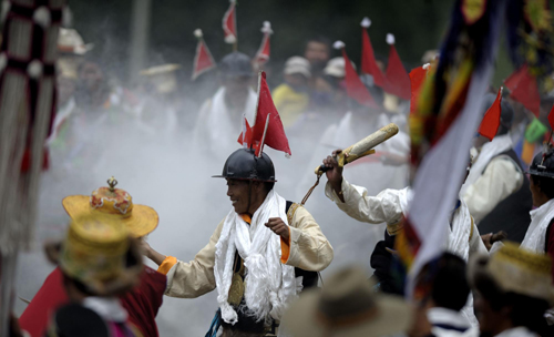 Tibetans celebrate Ongkor Festival