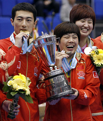 Team China sweeps all 5 golds at Table Tennis Worlds