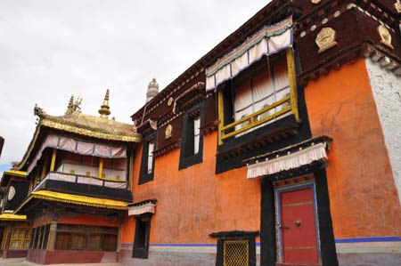 A tour to Jokhang Temple